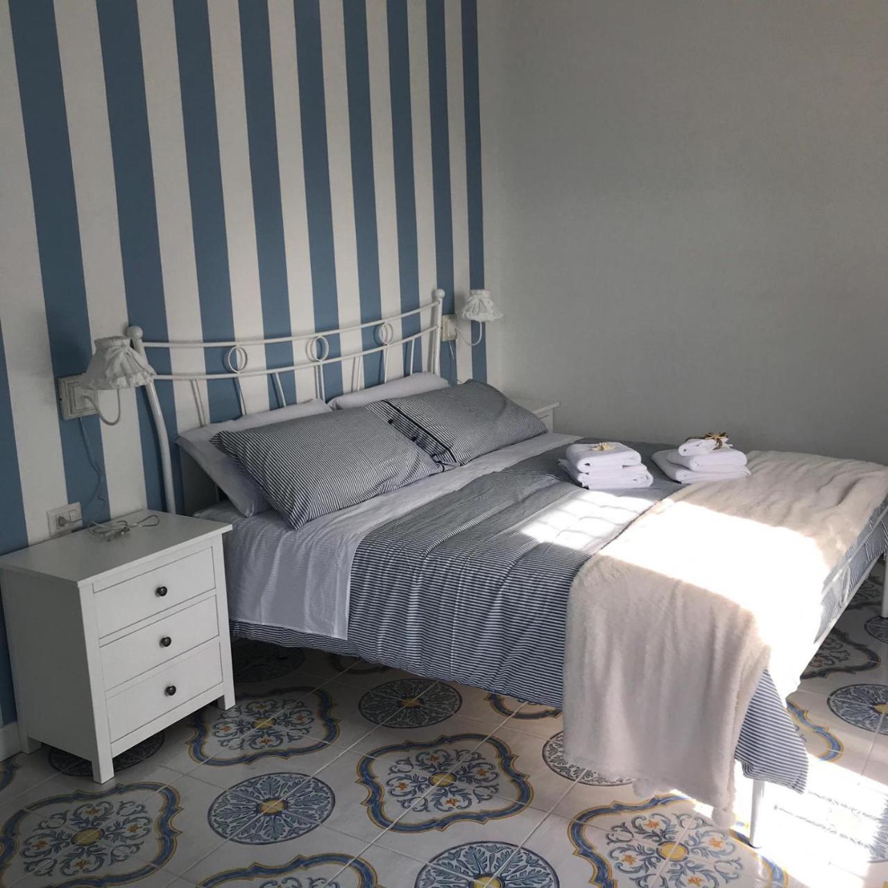 Il Giardino Dei Glicini Bed & Breakfast Ercolano Exterior photo